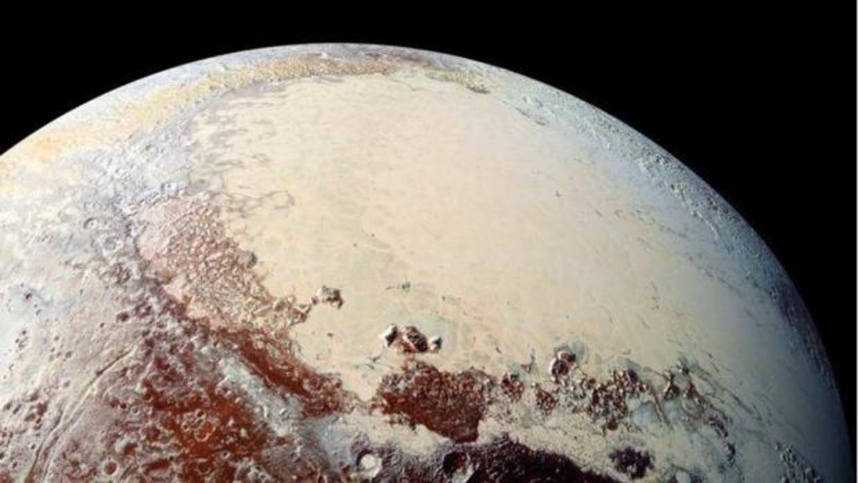 La Sputnik Planitia de Plutón contiene grandes cantidades de hielo de nitrógeno