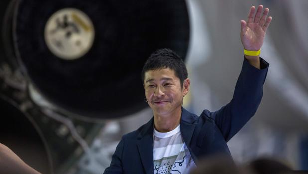 Un multimillonario japonés viajará a la Luna con SpaceX