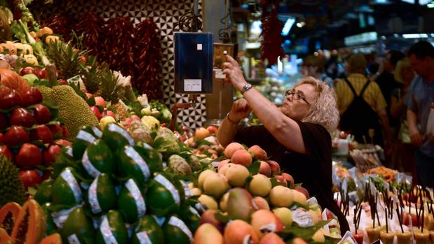 Cómo te afectará el cambio: ¿te darán lo mismo en el mercado si pides un kilo de naranjas?