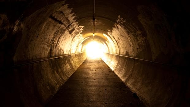 Es la luz al final del túnel un simple fallo del cerebro?