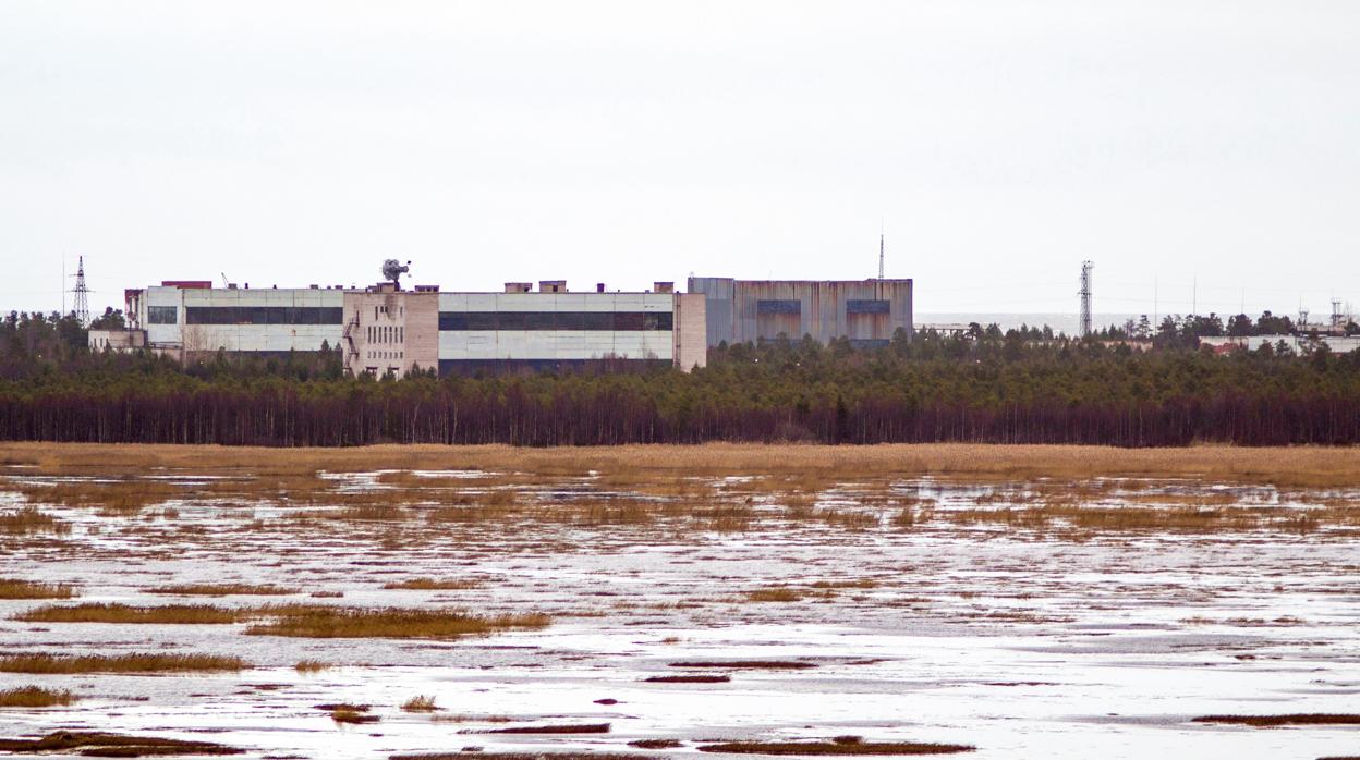 Edificios de la base naval de Nenoksa, en la región de Arcángel, al norte de Rusia, fotografiados en 2011
