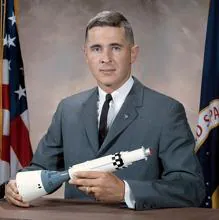 El astronauta William Anders