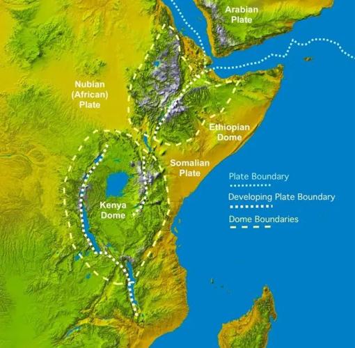 La imagen muestra la configuración geológica de las placas en Africa. El nuevo océano se formará en la bifurcación del rift en forma de "Y".