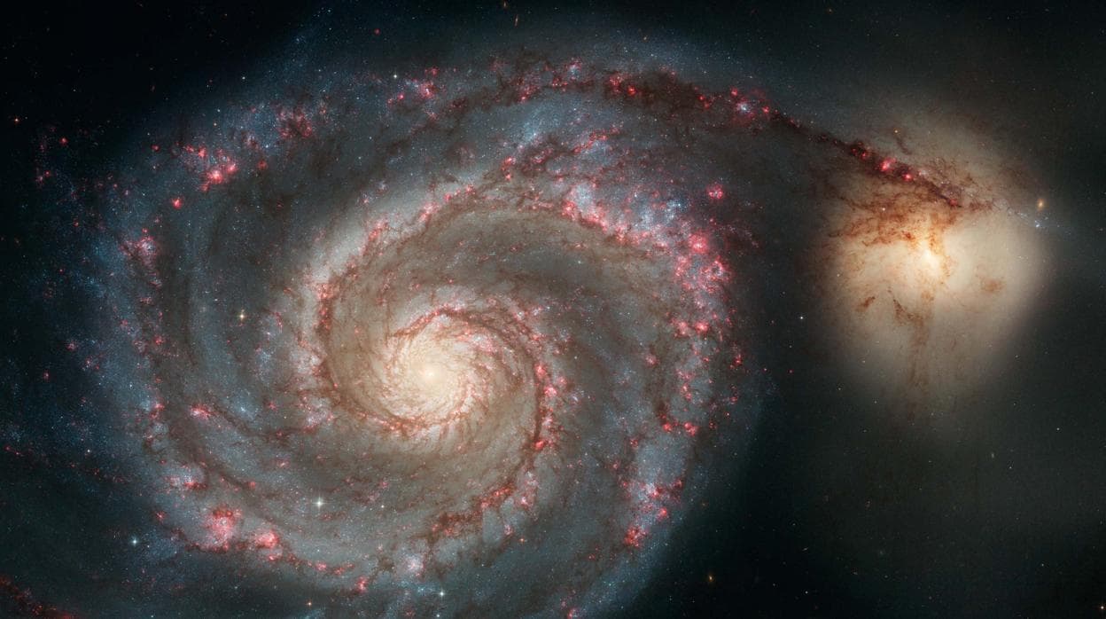 En la imagen, la impresionante galaxia espiral M51, en la que podría haberse identificado un exoplaneta