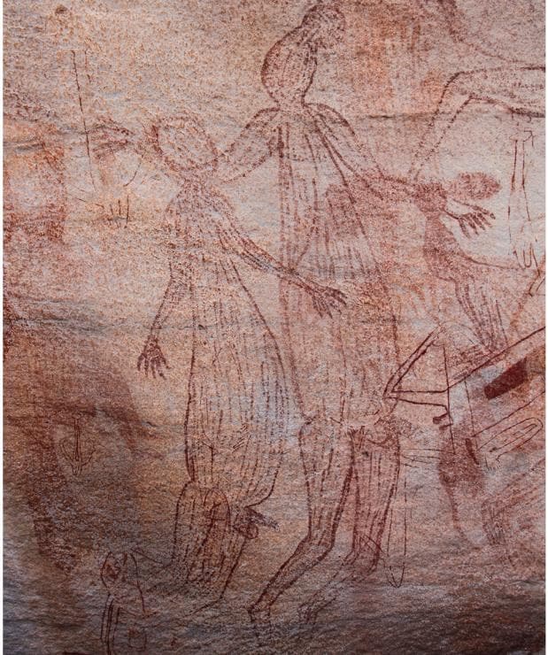 Pinturas rupestres con humanos de 2 metros de altura aparecen Australia