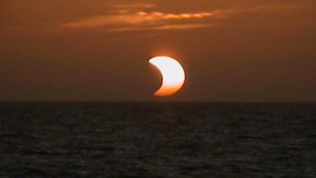 Un eclipse dará un mordisco al Sol el jueves