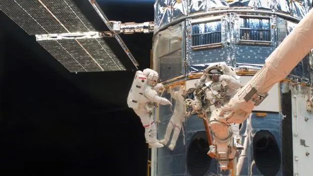 La NASA intenta una arriesgada maniobra para salvar al Hubble
