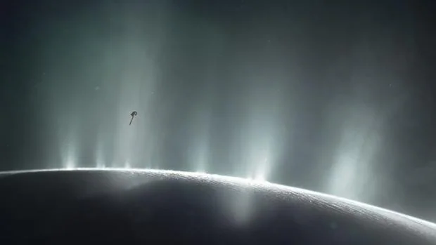 Cuidado: los géiseres de Encélado podrían no venir de un océano subterráneo