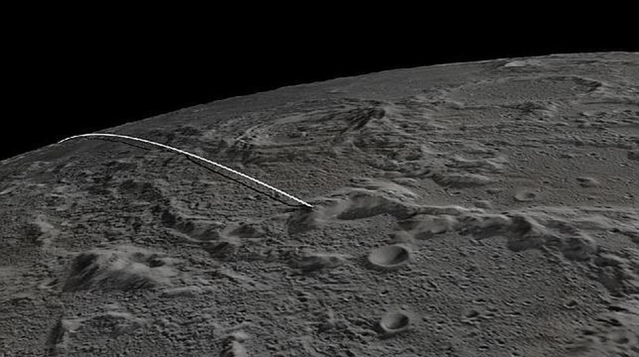 La imagen muestra el vuelo final de las sondas gemelas Grail antes de impactar en una montaña de la Luna en 2012