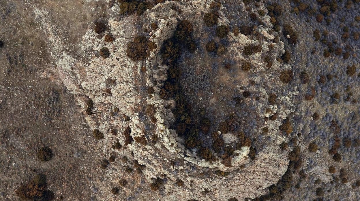 Uno de los 31 cráteres secundarios encontrados en Wyoming