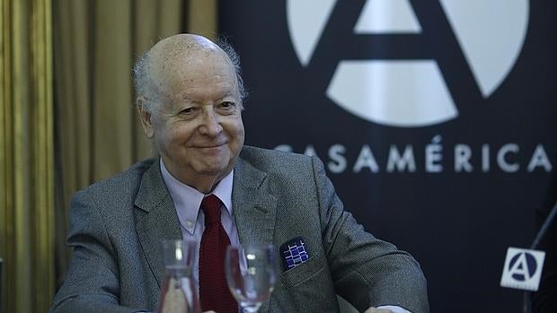 Jorge Edwards, fotografiado en la Casa de América, en Madrid