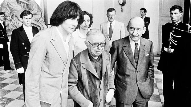 Una imagen histórica: Jean-Paul Sartre, Raymond Aron y André Glucksmann en el Elíseo en 1979