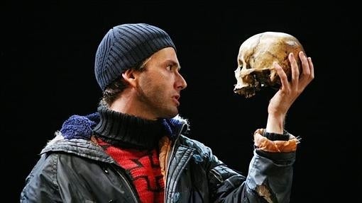 David Tennant, como Hamlet en una producción de 2008