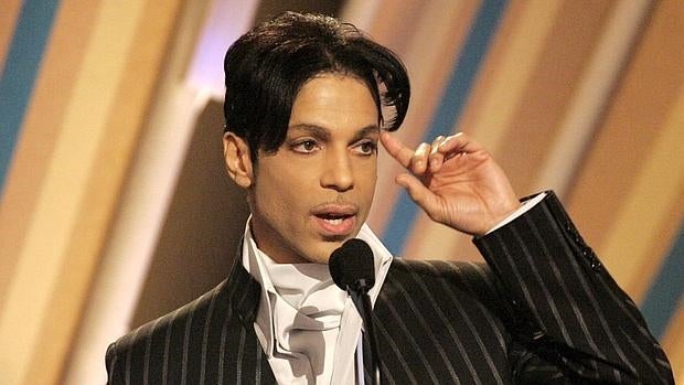 Prince fue tratado de una sobredosis días antes de su muerte