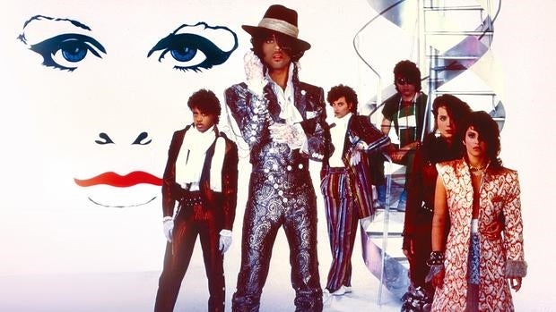 Prince, junto a los integrantes de The Revolution, a finales de los 70