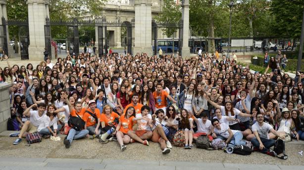 La comunidad de blogueros literarios reunió ayer a 600 jóvenes en su encuentro anual de la Feria del Libro