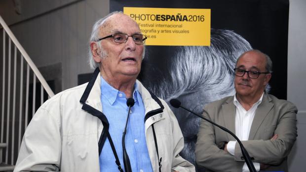 Carlos Saura: «Es hora de que los políticos favorezcan la cultura»