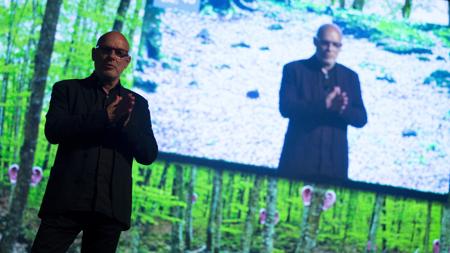 Brian Eno, ayer en Barcelona