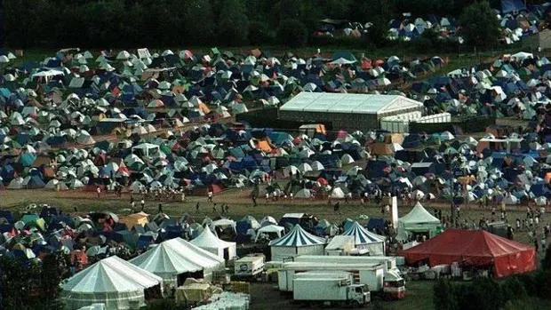 Zona de acampada del Doctor Music Festival de 1997