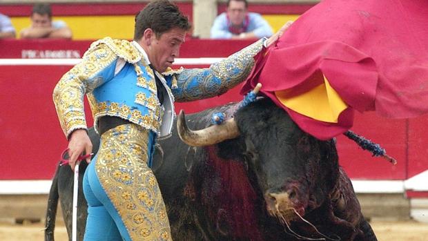 Eduardo Dávila Miura, en Pamplona