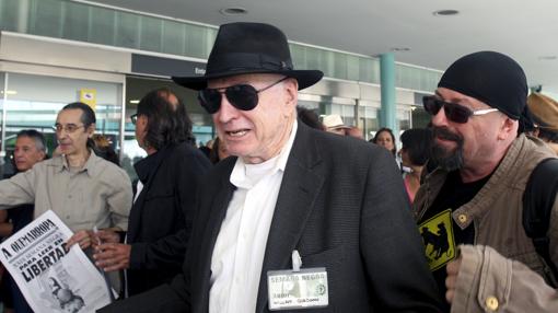 Gordon y Salem en Gijón tras bajar del Tren Negro