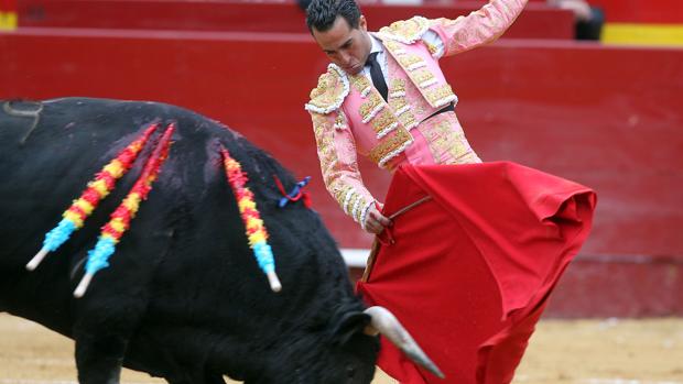 Iván Fandiño indulta al toro «Peleador» en Íscar