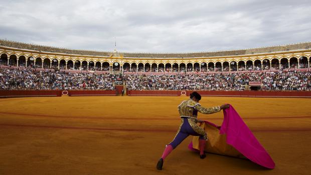 Real Maestranza, con los tendidos llenos