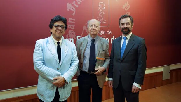 Fernando Iwasaki, Jorge Edwards y Luis Rey Goñi