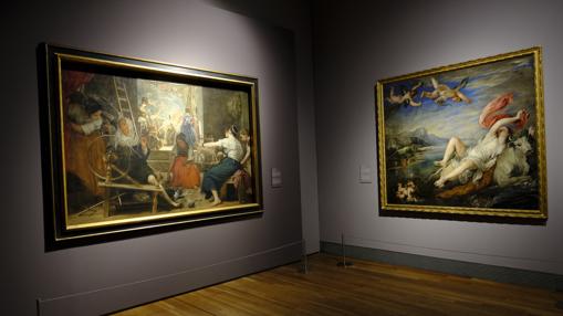 «Las hilanderas» de Velázquez (a la izquierda), junto a «El rapto de Europa», de Rubens