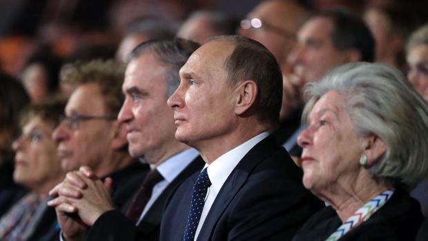 El presidente ruso, Vladimit Putin, en el Teatro Mariinski, en San Petesburgo