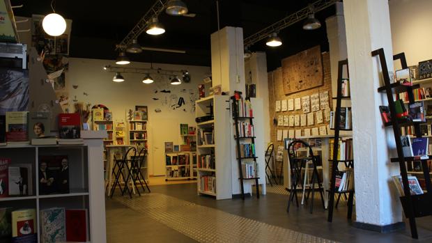 Interior de la librería Bartleby, en Valencia
