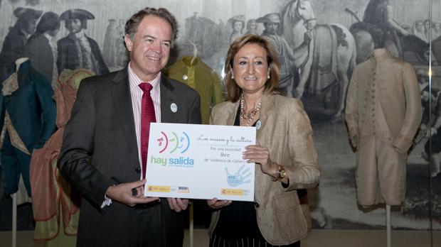 Luis Lafuente, director general de Bellas Artes, y María José Ordóñez, delegada del Gobierno para la Violencia de Género