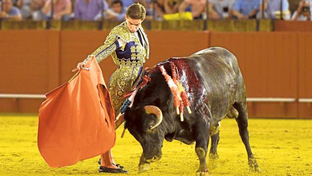 Ferrater Beca se reivindica al natural con un buen santacoloma en Sevilla