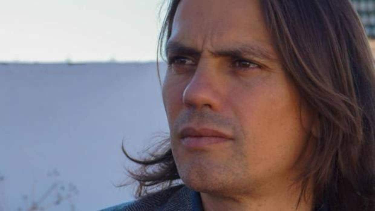 Rafael Cobos es el guionista de «La Peste»