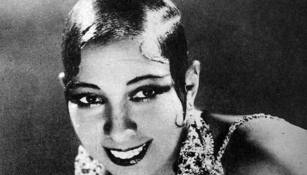 A Josephine Baker (en la imagen) dedica Adolfo Salazar uno de sus artículos