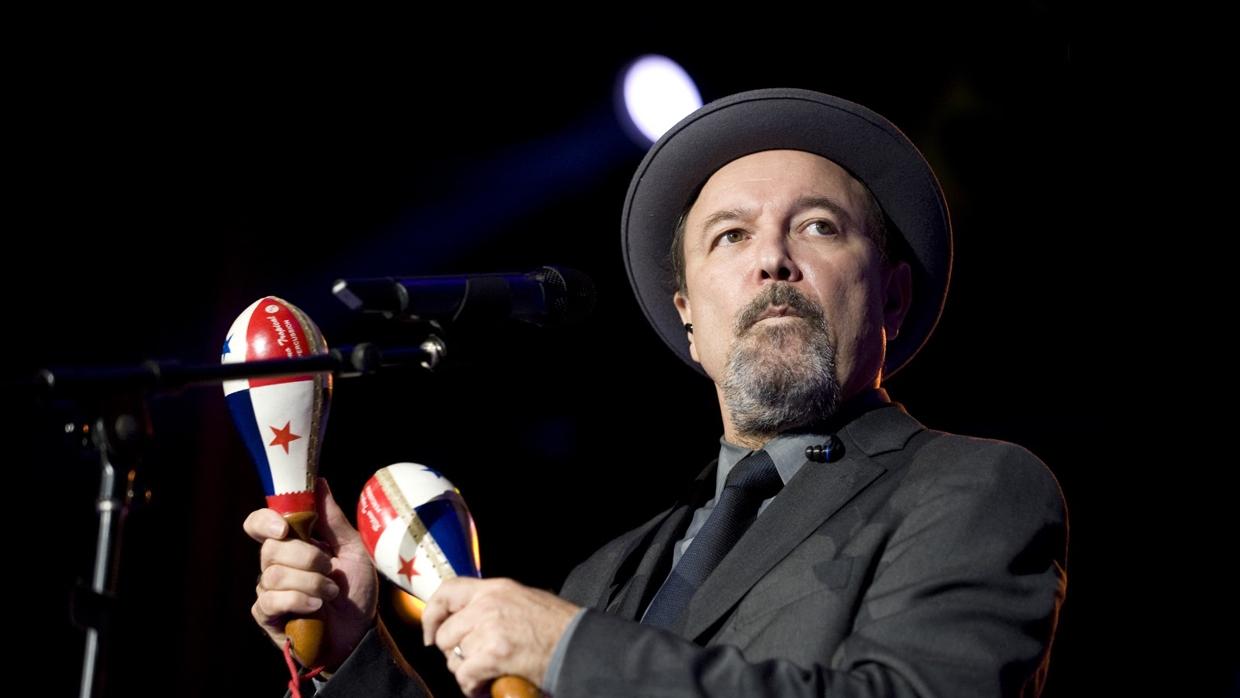 Rubén Blades durante una de sus actuaciones