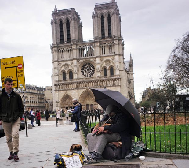 Francia no tiene dinero para restaurar Notre Dame
