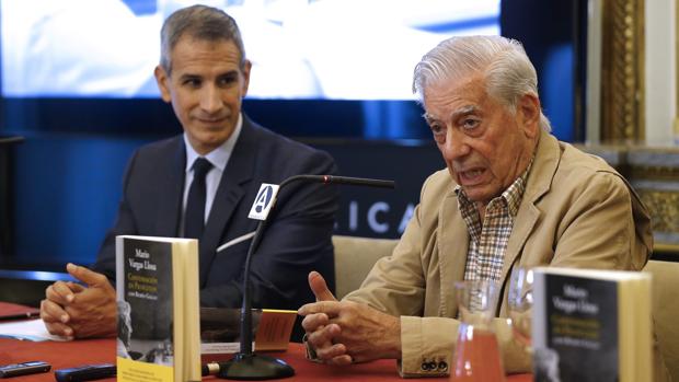 Vargas Llosa critica a la «derecha cavernaria que no admite el aborto»