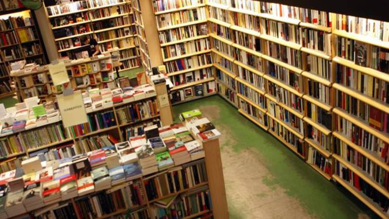 Imagen del interior de la madrileña Librería Antonio Machado