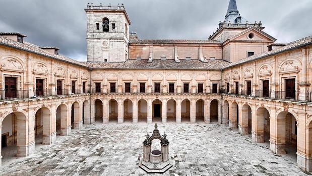 Crean el Premio de Historia de las Órdenes Españolas