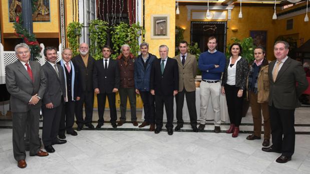 Antonio Ferrera, Roca Rey y Victorino Martín Andrés, premiados por la Tertulia Taurina del Alabardero