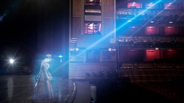 La inocentada del Teatro Real: María Callas revive gracias a la última tecnología holográfica