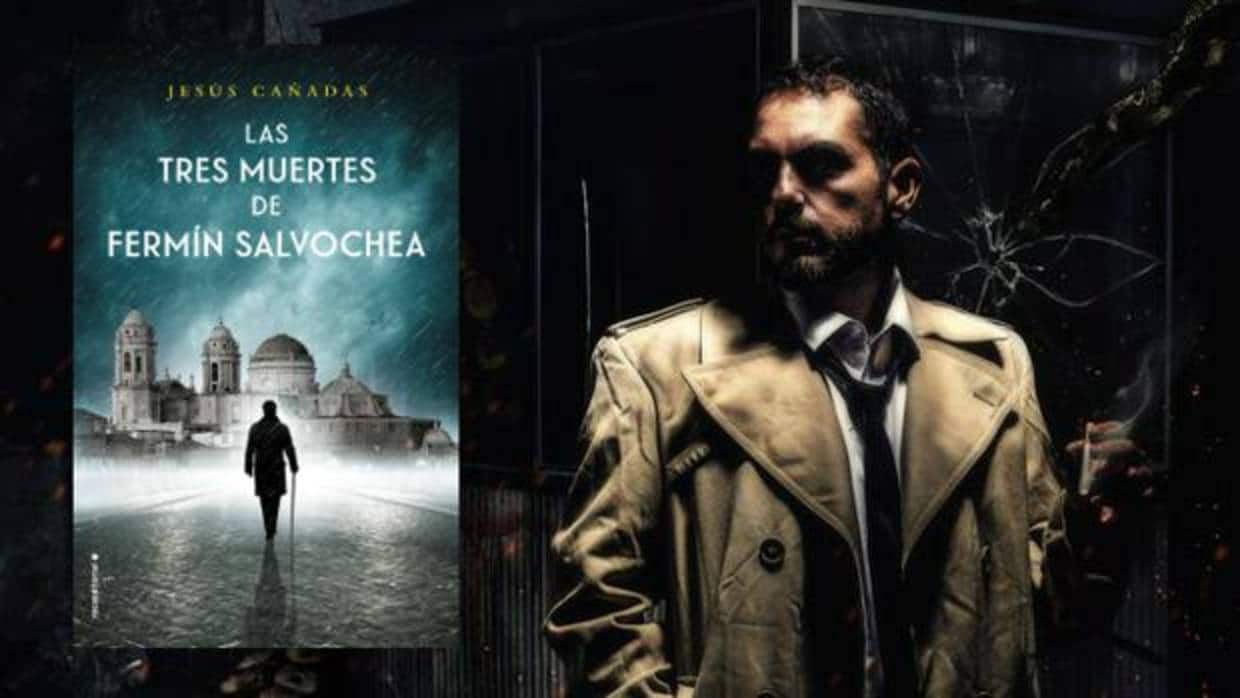 Jesús Cañadas, junto a su novela 'Las tres muertes de Fermín Salvochea'.