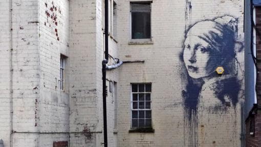 Banksy titutló está obra como «La joven con el tímpano perforado»