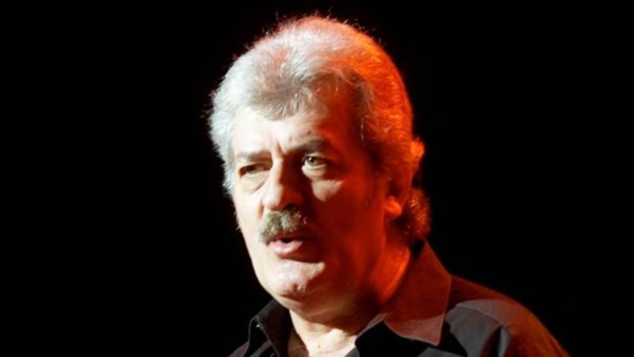 El flautista, vocalista y cofundador de The Moody Blues, Ray Thomas, ha muerto a los 76 años