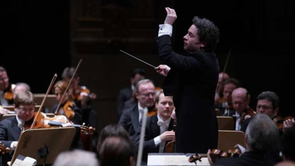 Gustavo Dudamel, durante el concierto en el Teatro Real