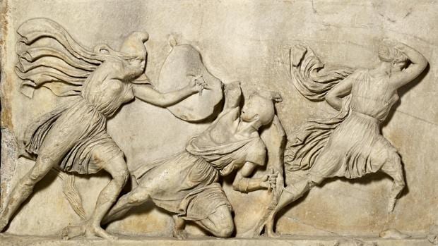 Arte griego y vanguardia, las grandes apuestas del CaixaForum de Sevilla