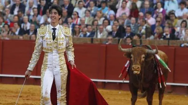 El torero sevillano Esaú Fernández, con nuevo apoderado para 2018