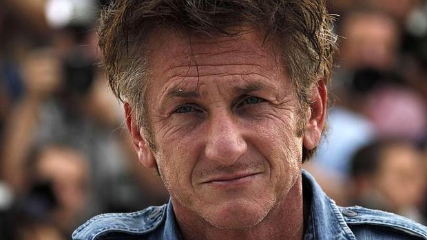 Sean Penn amenaza al presidente de Estados Unidos en su nueva novela