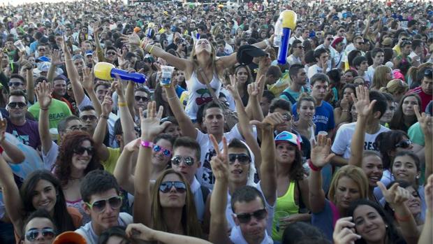 El ambiente (y no la música) es el factor más decisivo para ir a un festival